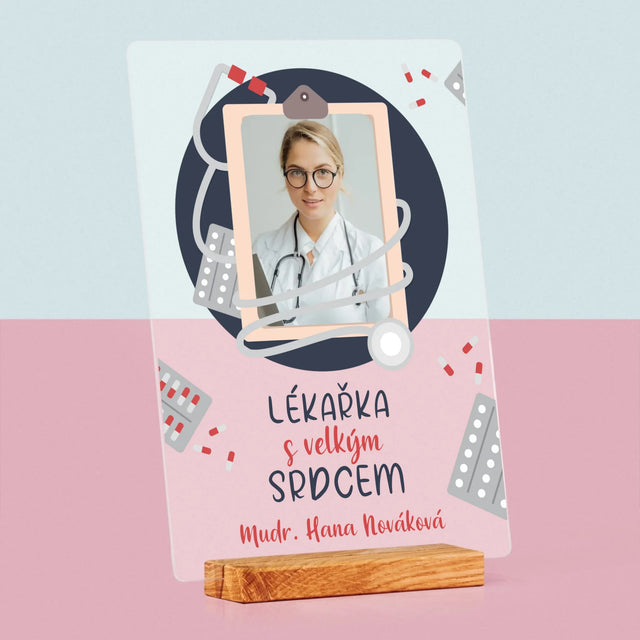 Fotka A Textem: Lékař S Velkým Srdcem - Tisk Na Akrylovém Skle