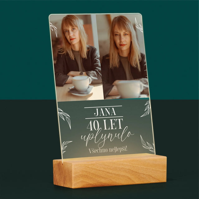 Fotokoláž: Uplynulo 40 Let - Tisk Na Akrylovém Skle