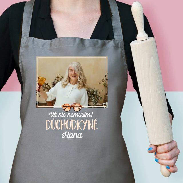 Fotka A Textem: Už Nic Nemusím! Důchodkyně - Zástěra