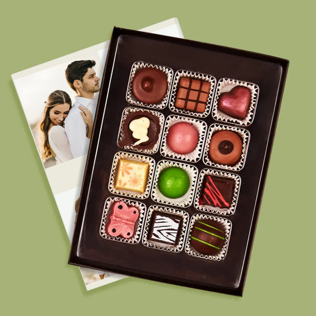 Fotokoláž: 4 Fotky A Nápis - Pralinky