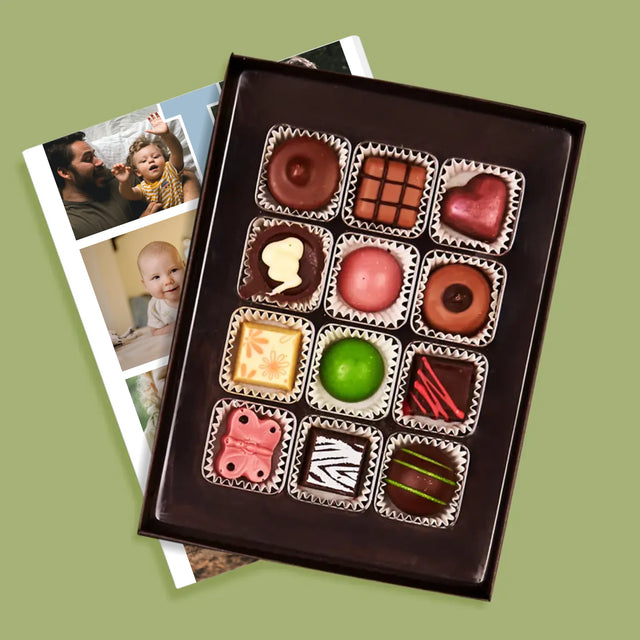 Fotokoláž: Nápis Táta - Pralinky