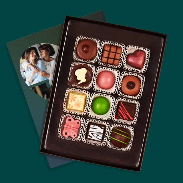 Fotokoláž: Puzzle Srdce Pro Mámu - Pralinky