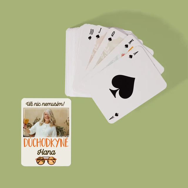 Fotka A Textem: Už Nic Nemusím! Důchodkyně - Hrací Karty