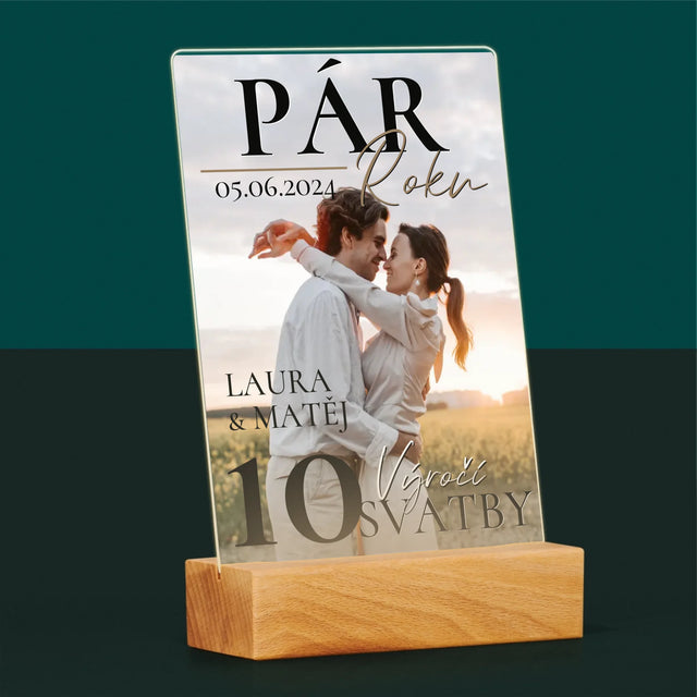Obálka Časopisu: Pár Roku - Tisk Na Akrylovém Skle