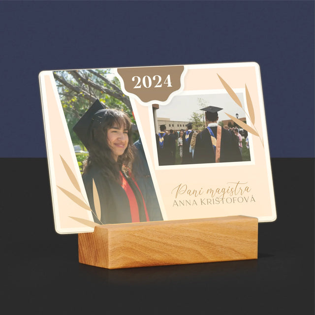 Fotokoláž: Paní Magistra - Tisk Na Akrylovém Skle