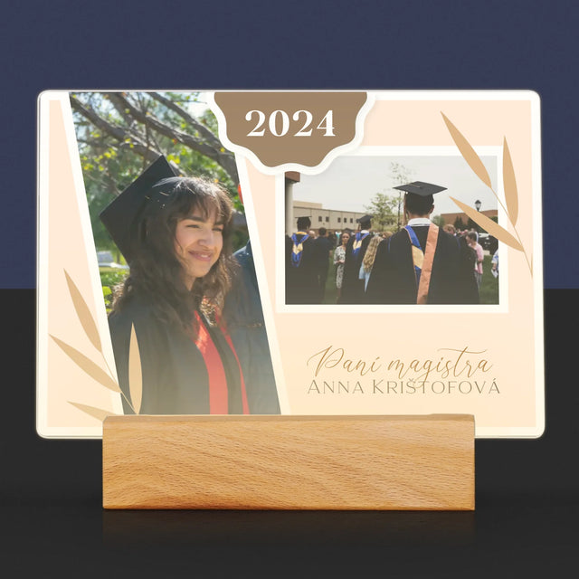 Fotokoláž: Paní Magistra - Tisk Na Akrylovém Skle