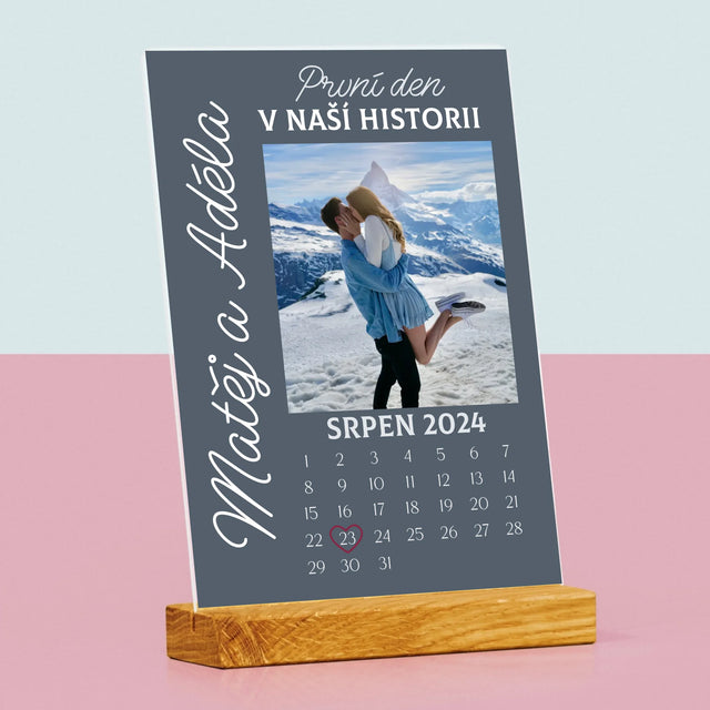 Fotka A Textem: První Den V Naší Historii - Tisk Na Akrylovém Skle