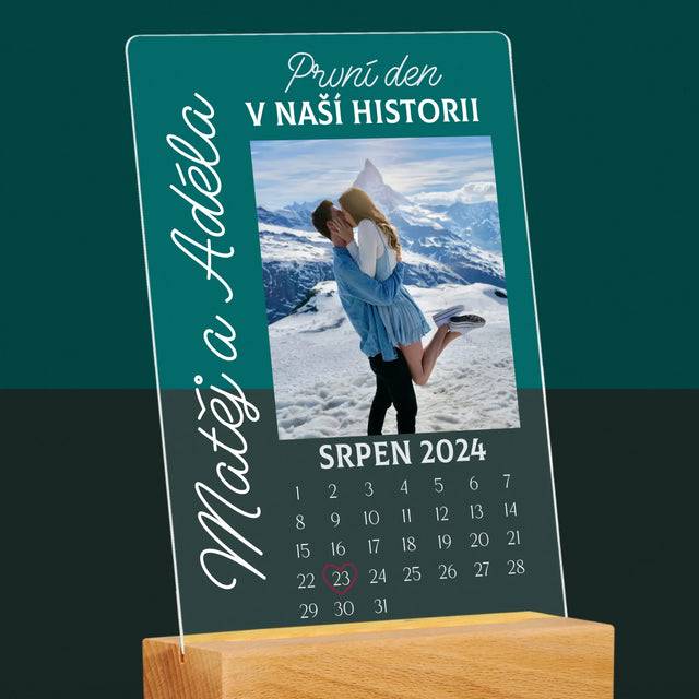 Fotka A Textem: První Den V Naší Historii - Tisk Na Akrylovém Skle