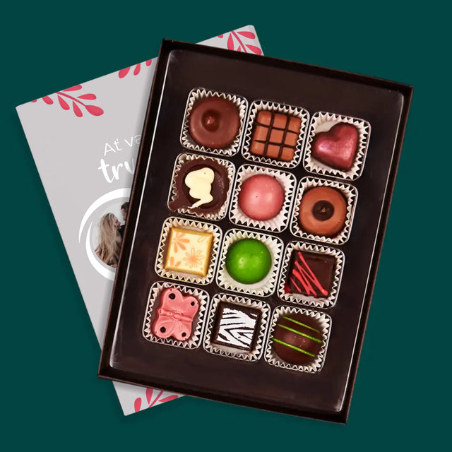 Fotokoláž: Ať Vaše Láska Trvá Věčně - Pralinky