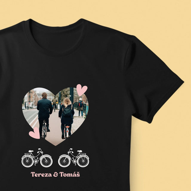 Foto a popis: Cyklistický pár - Pánské tričko s potiskem | CZ