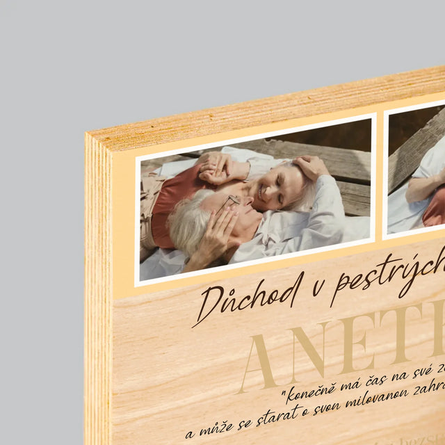 Fotokoláž: Důchod V Pestrých Barvách - Tisk Na Dřevo