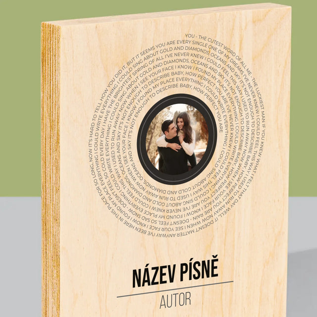 Fotka A Textem: Text Písně Na Albu - Tisk Na Dřevo