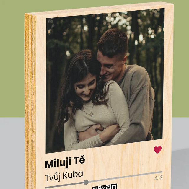 Fotka A Textem: Spotify S Kódem Qr - Tisk Na Dřevo