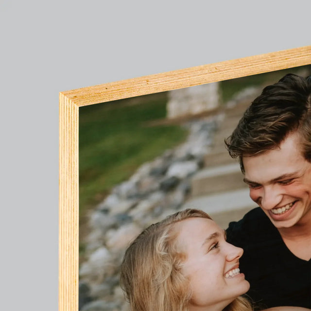 Fotka A Textem: Naše Písnička Na Qr - Tisk Na Dřevo