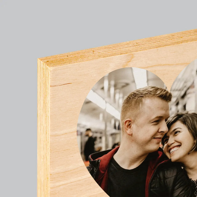 Fotka A Textem: Naše Píseň Na Qr - Tisk Na Dřevo