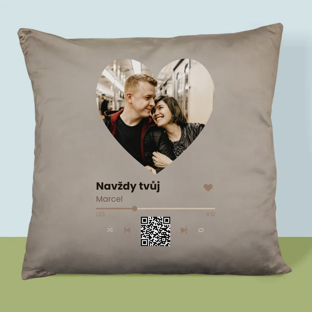 Fotka A Textem: Naše Píseň Na Qr - Polštář