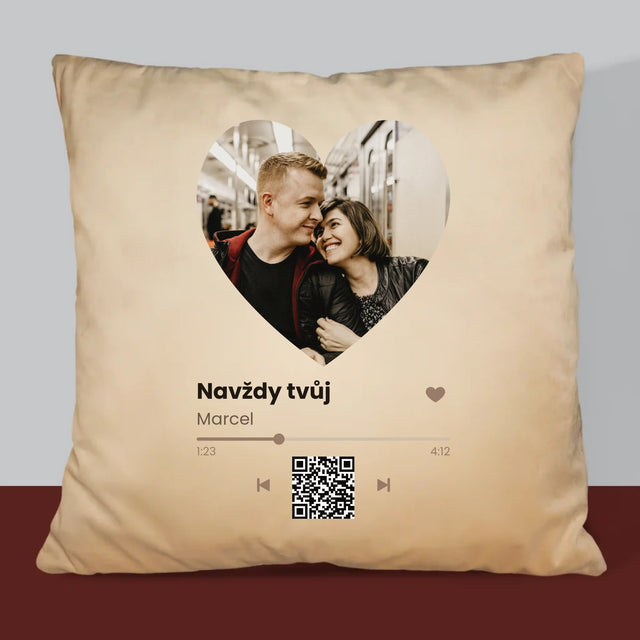 Fotka A Textem: Naše Píseň Na Qr - Polštář