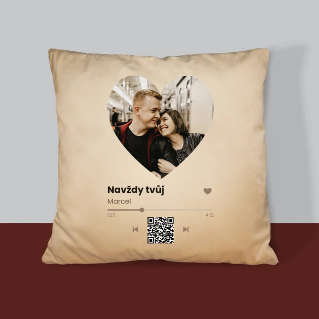 Fotka A Textem: Naše Píseň Na Qr - Polštář