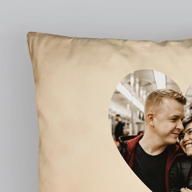 Fotka A Textem: Naše Píseň Na Qr - Polštář