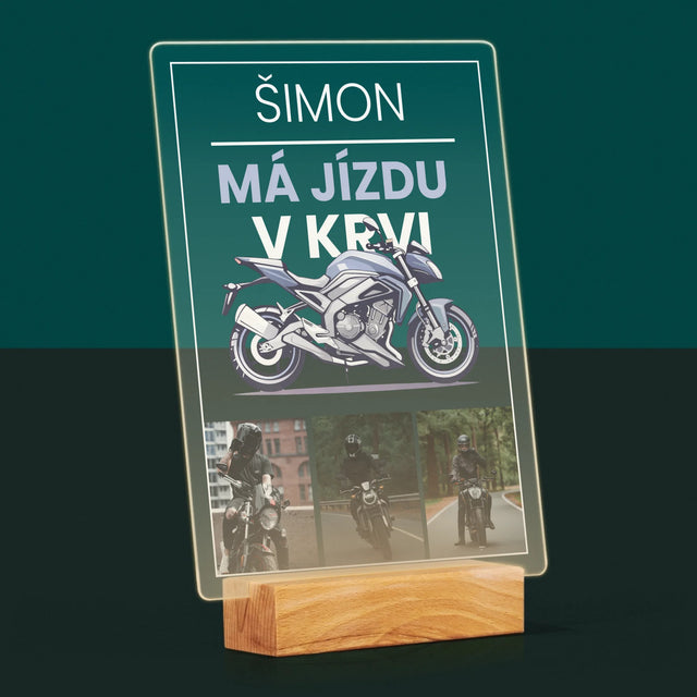 Fotokoláž: Jízdu Má V Krvi - Tisk Na Akrylovém Skle