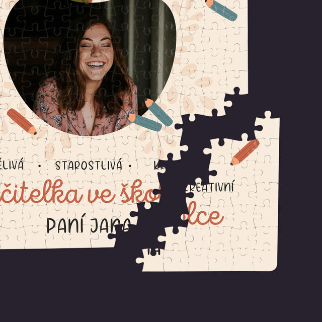 Fotka A Textem: Učitelka Ve Školce - Puzzle