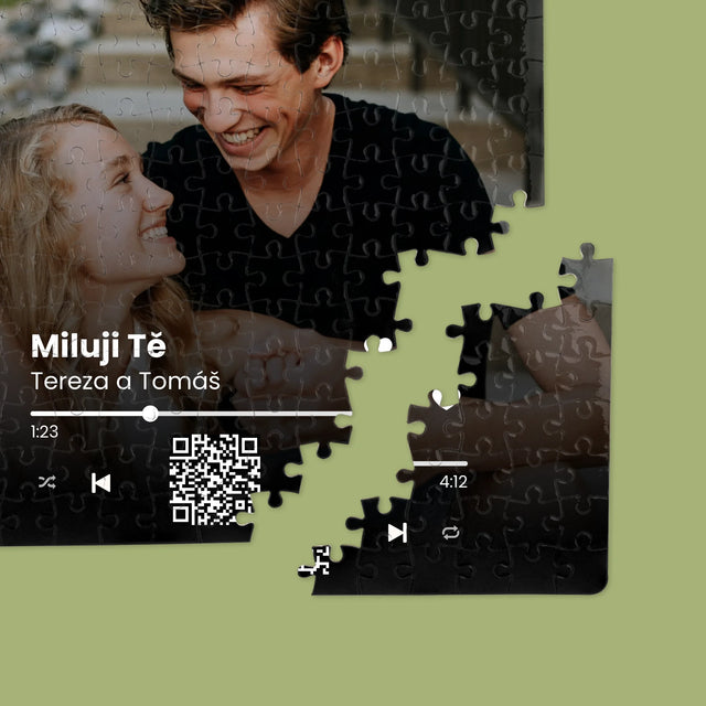 Fotka A Textem: Naše Písnička Na Qr - Puzzle