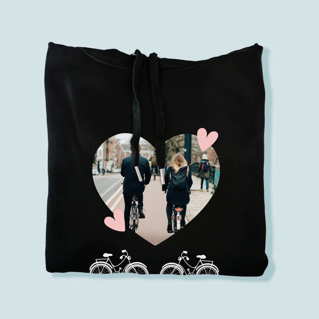 Fotka A Textem: Pár Na Kole - Pánská Mikina S Kapuci