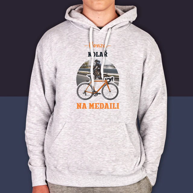 Fotografie a popisek: Medailový cyklista - pánská mikina s kapucí | Česká republika