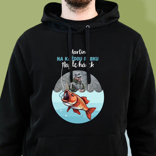 Fotka A Textem: Najde Háček - Pánská Mikina S Kapuci