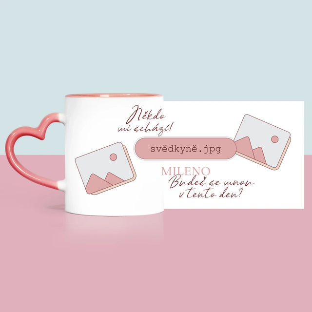 Jméno A Nápis: Někdo Mi Schází Svědkyně - Hrnek