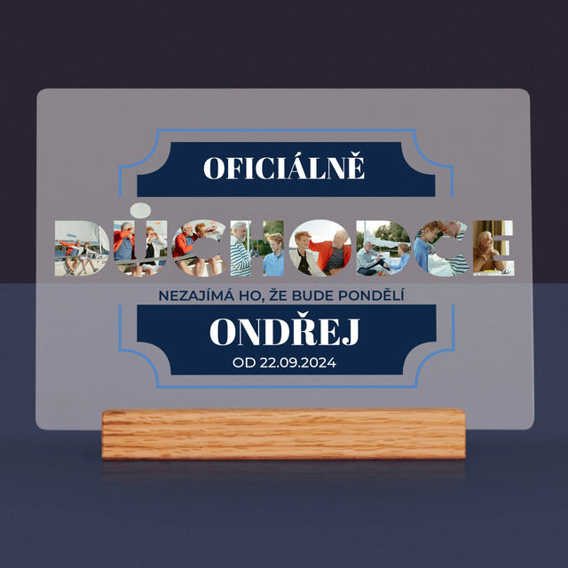 Slovo Z Fotek: Oficiálně Důchodce - Tisk Na Akrylovém Skle