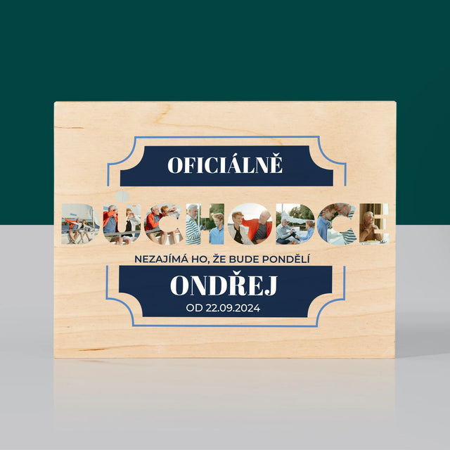 Slovo Z Fotek: Oficiálně Důchodce - Tisk Na Dřevo