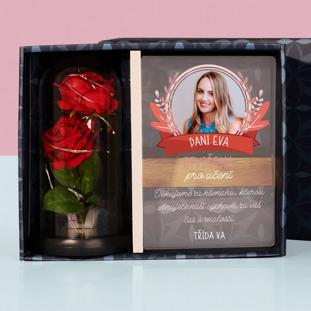 Fotka S Textem: Stvořena Pro Učení - Dárková Sada S Tiskem Na Akrylovém Skle A Věčnou Růží