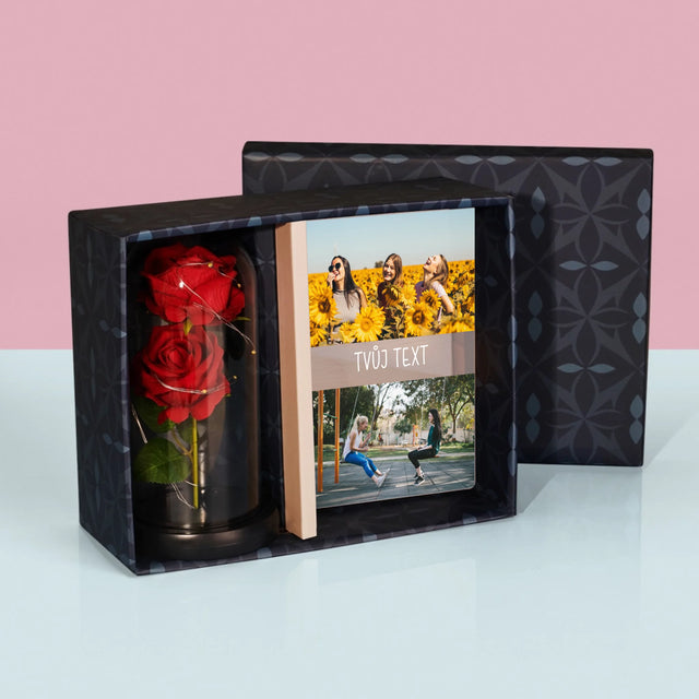Fotokoláž: 2 Fotky A Nápis - Dárková Sada S Tiskem Na Akrylovém Skle A Věčnou Růží