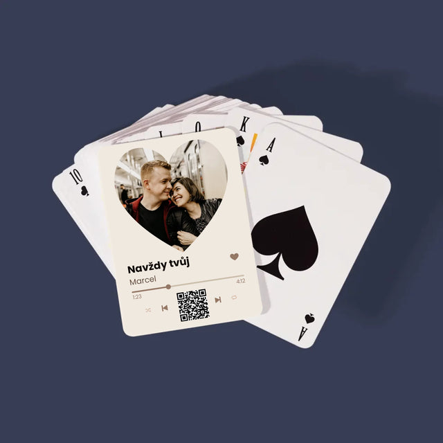 Fotka S Textem: Naše Píseň Na Qr - Hrací Karty