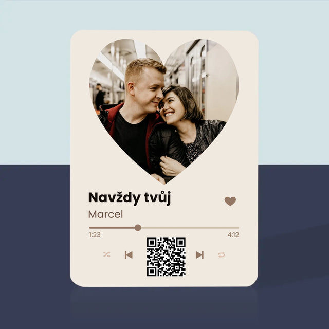 Fotka S Textem: Naše Píseň Na Qr - Hrací Karty