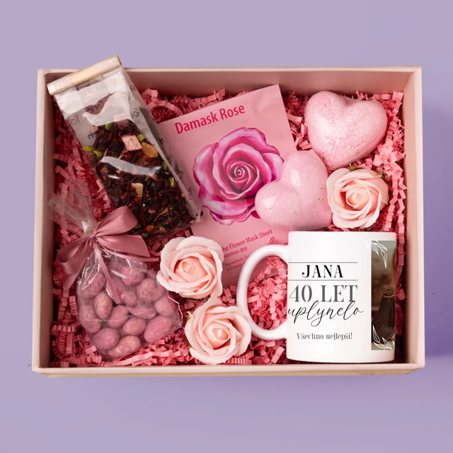 Fotokoláž: Uplynulo 40 Let - Dárková Sada S Hrnkem A Růžovým Spa
