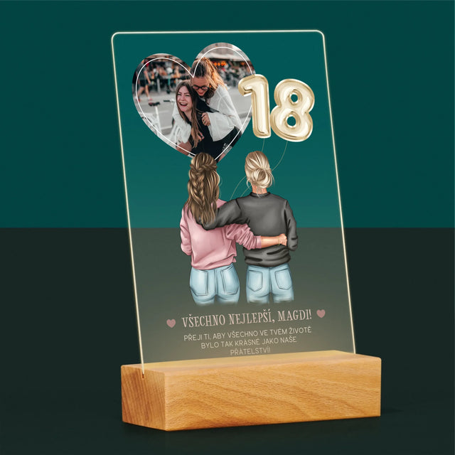 Designér Postav: 18. Narozeniny Přítelkyně - Tisk Na Akrylovém Skle