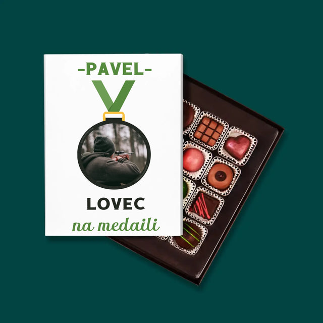 Fotka S Textem: Lovec Na Medaili - Pralinky