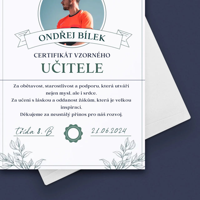 Fotka A Nápis: Certifikát Vzorného Učitele - Přání