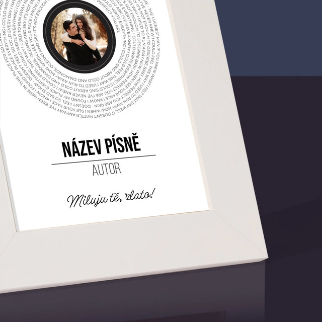 Fotka A Nápis: Text Písně Na Albu - Fotorámeček