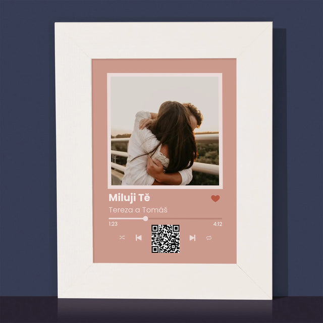 Fotka A Nápis: Tvoje Písnička Na Qr - Fotorámeček