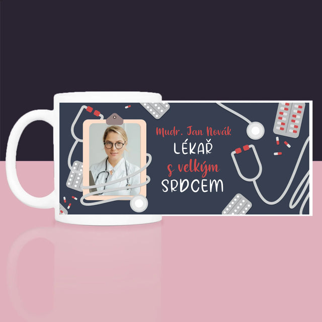 Fotka S Textem: Lékař S Velkým Srdcem - Dárková Sada S Hrnkem, Čajem A Sladkostmi