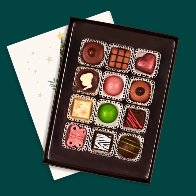 Fotokoláž: Kouzelné Vánoce Stromeček - Pralinky