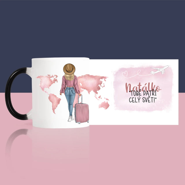Designér Postav: Cestovatelka - Hrnek