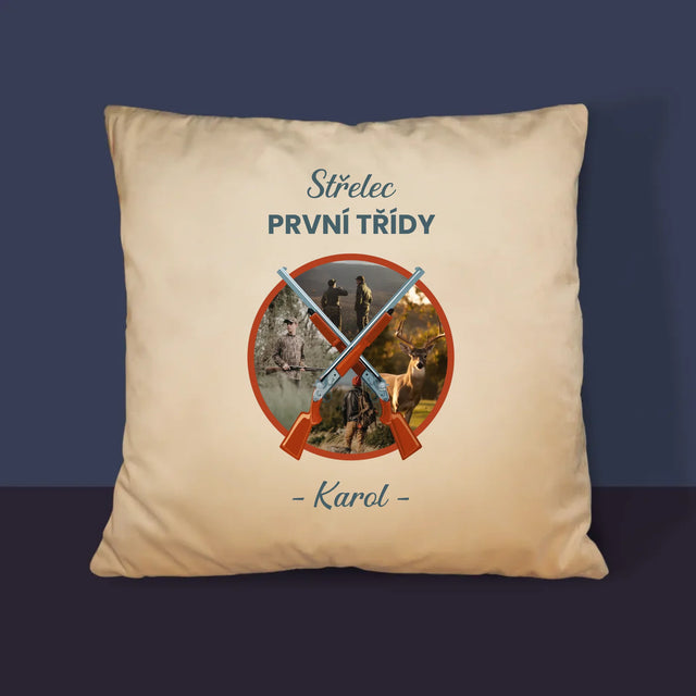 Fotokoláž: Střelec První Třídy - Polštář