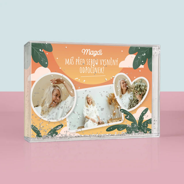 Fotokoláž: Vysněný Odpočinek - Sněžící Fotorámeček