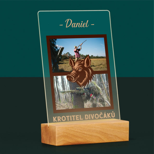 Fotokoláž: Krotitel Divočáků - Tisk Na Akrylovém Skle