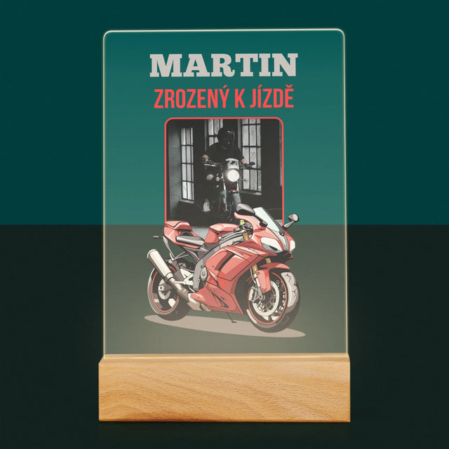 Fotka A Textem: Zrozený K Jízdě  - Tisk Na Akrylovém Skle