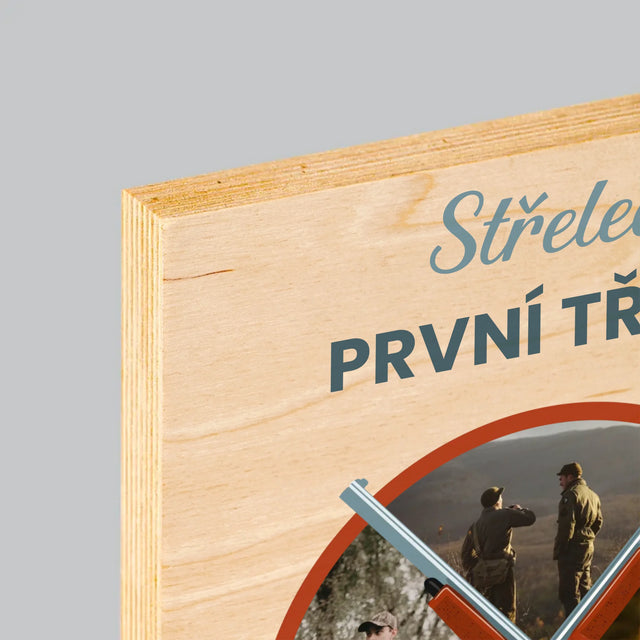 Fotokoláž: Střelec První Třídy - Tisk Na Dřevo